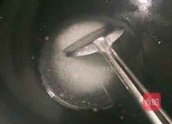 挂霜花生米的做法图解3