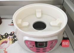 牛奶银耳红枣养颜汤的做法图解5