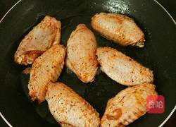 黑椒鸡翼的做法图解1
