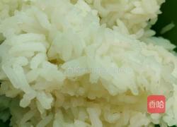 酱油炒饭的做法图解2