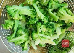 西兰花炒肉末的做法图解4