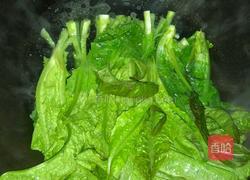 蒜茸淋油麦菜的做法图解3