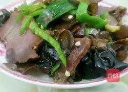 生炒腊肉（烟熏腊肉）的做法图解1