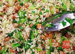 芥菜腊肉炒饭的做法图解18