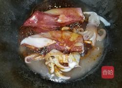 酱油焗鲜鱿鱼的做法图解2