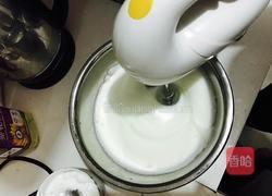 戚风蛋糕的做法图解6