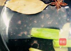 瓜丁黑豆的做法图解2