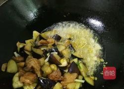 红烧肉烩茄子的做法图解7