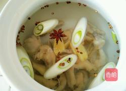 凤爪花生煲的做法图解7