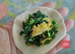 韭菜鸡蛋虾皮饺子的做法图解12