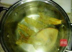 煲汤 花胶海螺煲排骨的做法图解3