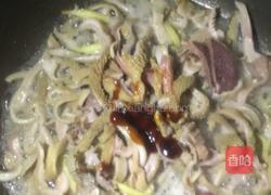 洋葱羊肚丝的做法图解4