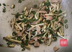 辣炒花生芽的做法图解5