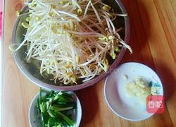 素炒豆芽的做法图解1