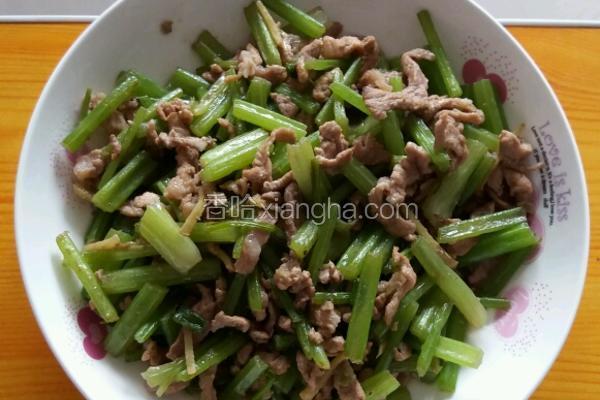 芹菜炒肉