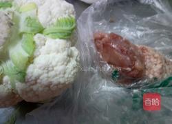 花菜炒肉丝的做法图解1