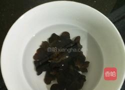 土豆木耳炖豆腐的做法图解3