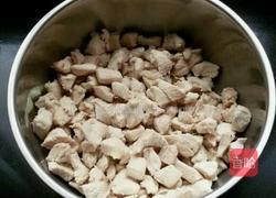 鸡肉咖喱空心粉的做法图解2