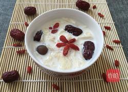 牛奶银耳红枣养颜汤的做法图解8