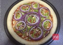 牛肉粒洋葱披萨的做法图解12