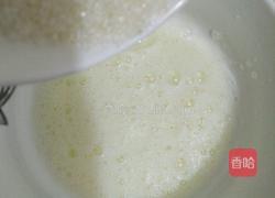 原味奶油蛋糕卷的做法图解5