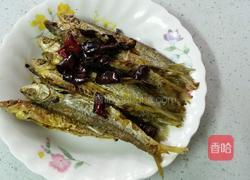 菜油煎洞庭湖油叼子鱼的做法图解6