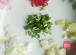 红烧鲤鱼的做法图解1