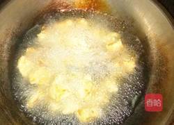 糖醋地瓜的做法图解3