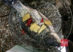 嵌宝鲫鱼的做法图解5