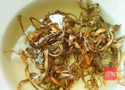 虫草排骨萝卜汤的做法图解3
