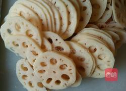 凉拌莲藕的做法图解1