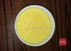 速成鸡蛋饼的做法图解1