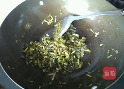 大肠炒酸菜的做法图解7