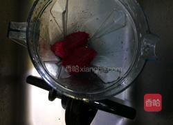 火龙果苹果汁的做法图解2