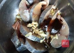 香煎鲅鱼的做法图解4