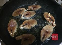 香煎鲅鱼的做法图解7