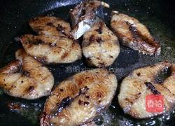 香煎鲅鱼的做法图解8