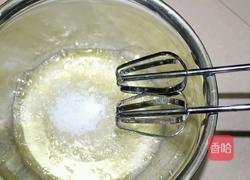 奶油水果蛋糕卷的做法图解4