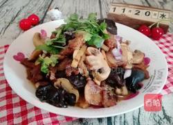 口蘑烧肉片的做法图解1