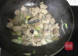 南瓜红烧肉的做法图解2