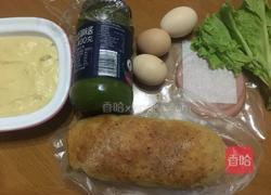 绿鸡蛋火腿三明治的做法图解1