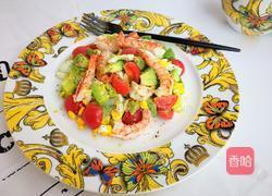 牛油果鲜虾鸡蛋沙拉的做法图解4