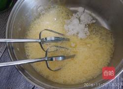 橙味奶油水果杯子蛋糕的做法图解5