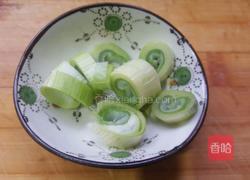 杏鲍菇炒彩椒的做法图解4