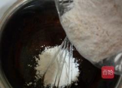 巧克力纸杯蛋糕的做法图解5