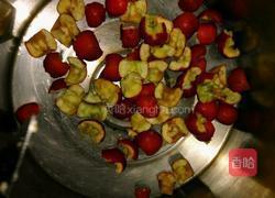 山楂梨罐头的做法图解1