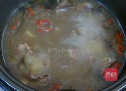 枸杞山药排骨的做法图解6