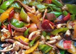 双椒炒鱿鱼须的做法图解9