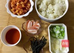 五花肉韩式泡菜炒饭的做法图解1