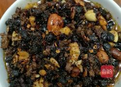 香辣牛肉炸酱面的做法图解2